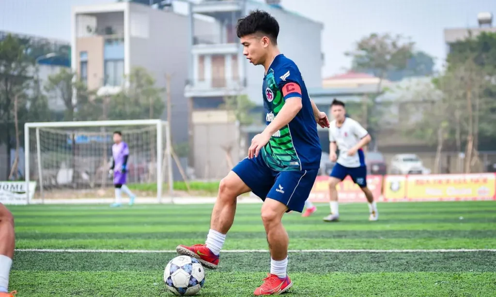 Tout savoir sur jouer surclassé au football